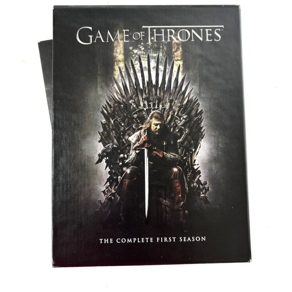Game of Thrones: The Complete First Season DVD - Picture 4 of 8